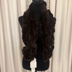 Real rabbit fur scarf NWT